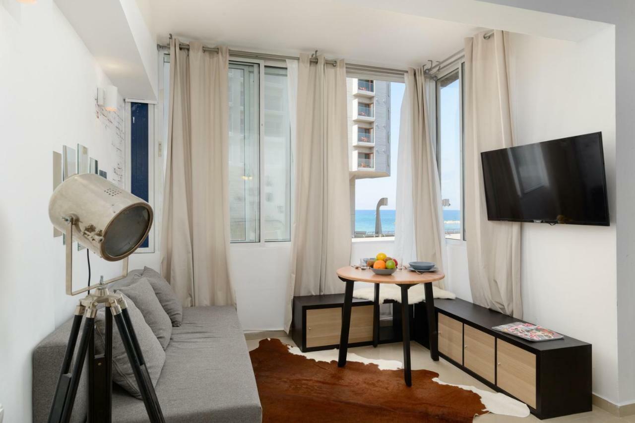 Sea View Designed Studio Apartment In Front Of Hilton Tlv เทลอาวีฟ ภายนอก รูปภาพ