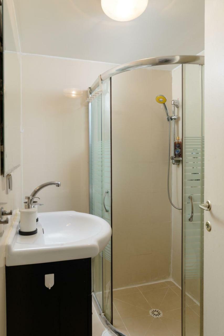 Sea View Designed Studio Apartment In Front Of Hilton Tlv เทลอาวีฟ ภายนอก รูปภาพ